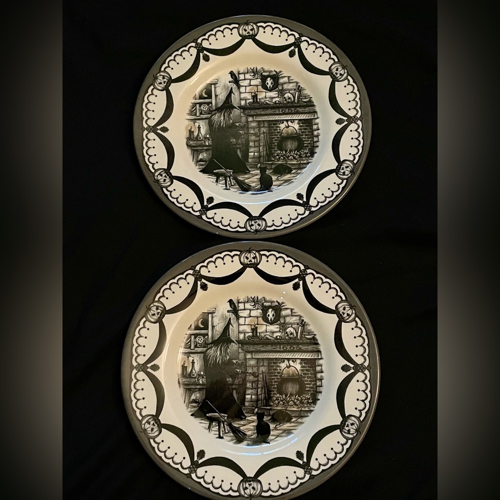 Halloween Royal Stafford Set Of (2) Plates.